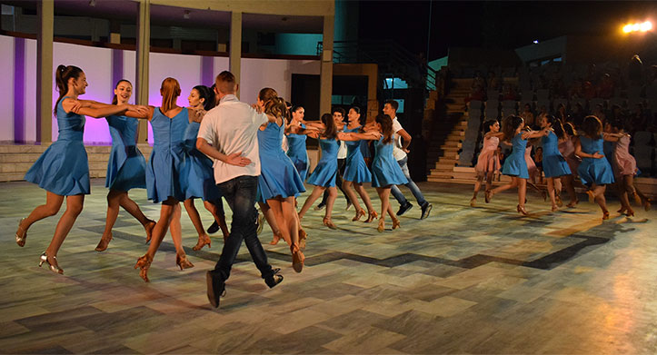 greek dance children detail